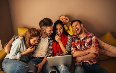 Ігри для вивчення англійської мови: як урізноманітнити навчання і весело провести час у колі друзів